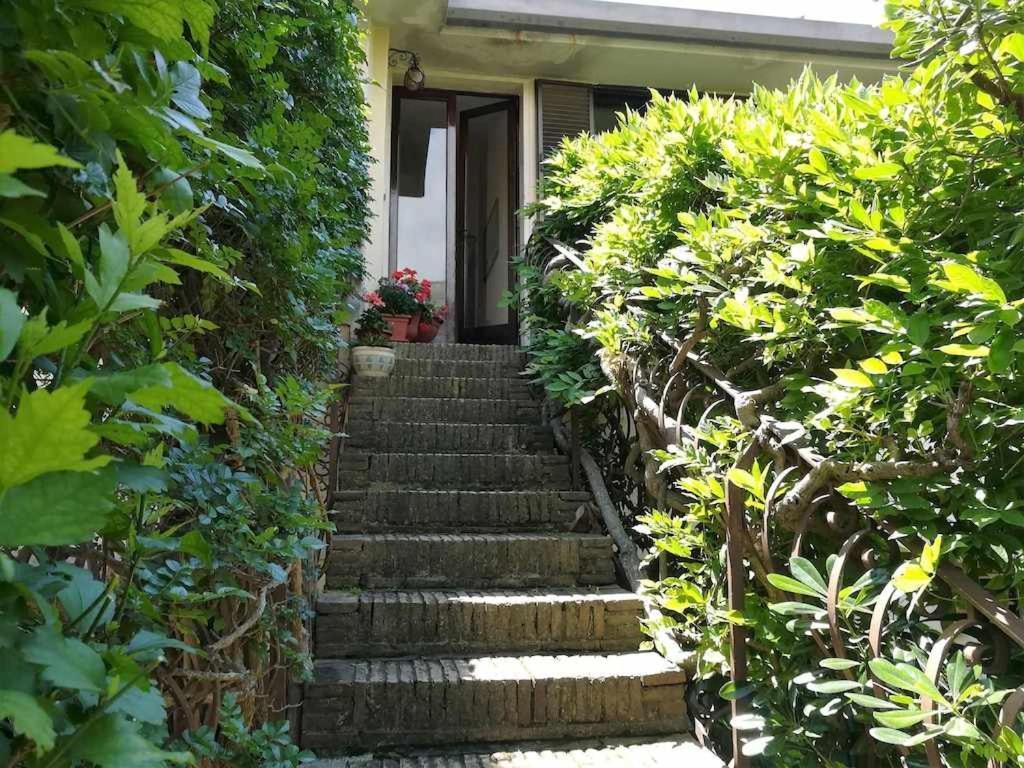 포르미아 Casa Dinky Attico Con Terrazza Vista Mare 아파트 외부 사진