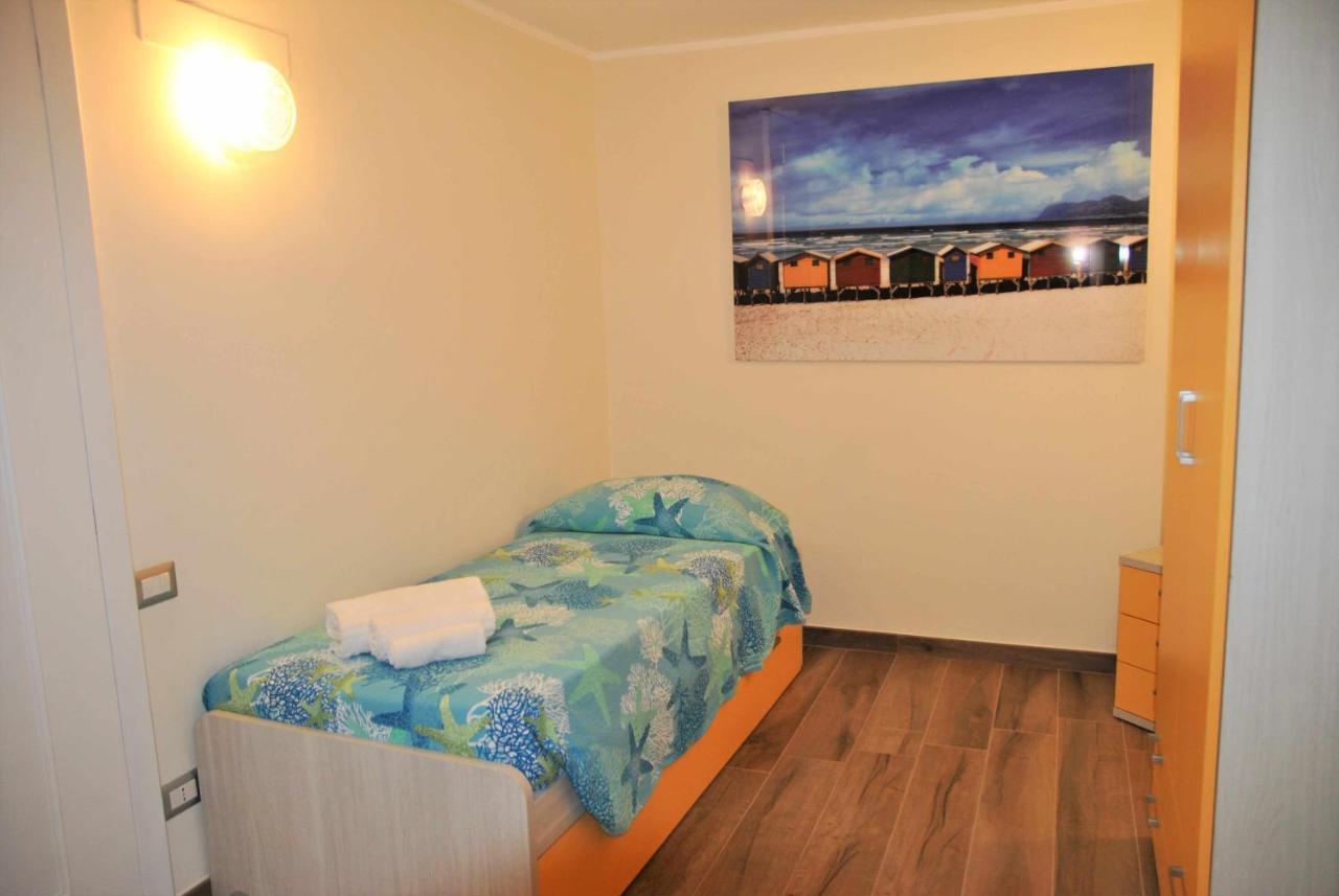 포르미아 Casa Dinky Attico Con Terrazza Vista Mare 아파트 외부 사진